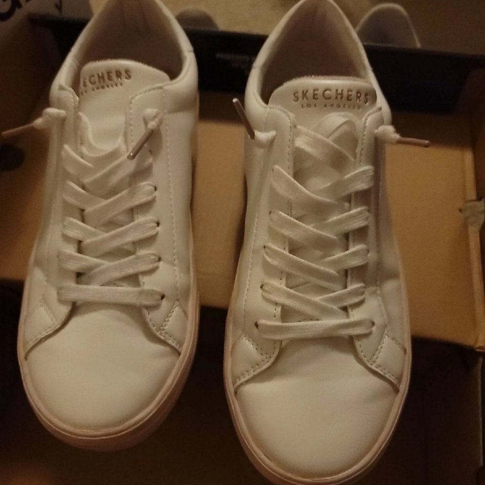 Skechers Slip On